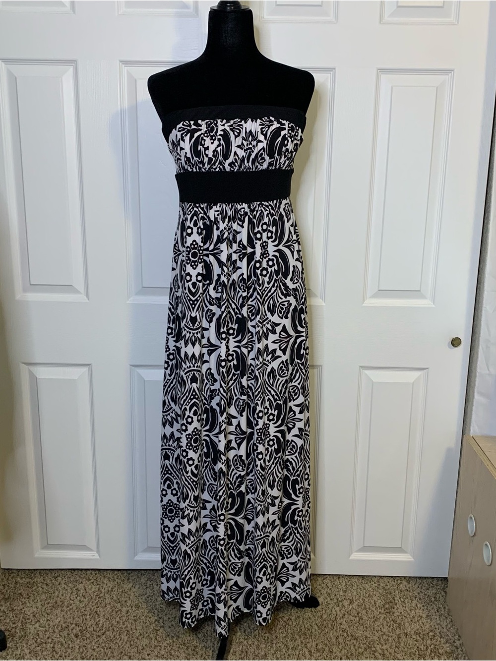 Bisou Bisou B&W Strapless Maxi Summer Dress